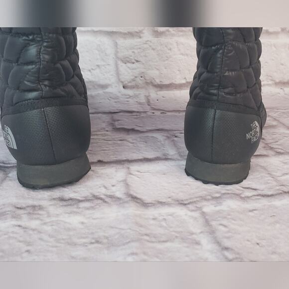 The North Face black puffer boots black size 7 women's - Picture 6 of 13